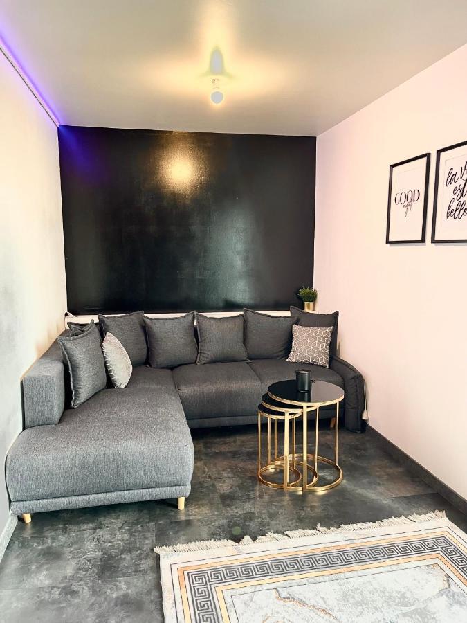 Le Midnight : Proche Centre Ville ナント エクステリア 写真